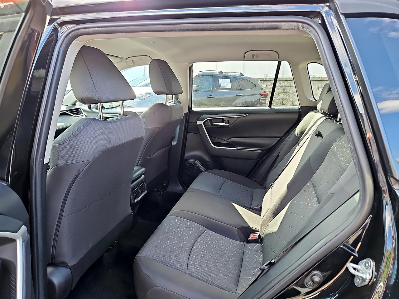 Toyota RAV4 XLE AWD (Natl) 2022