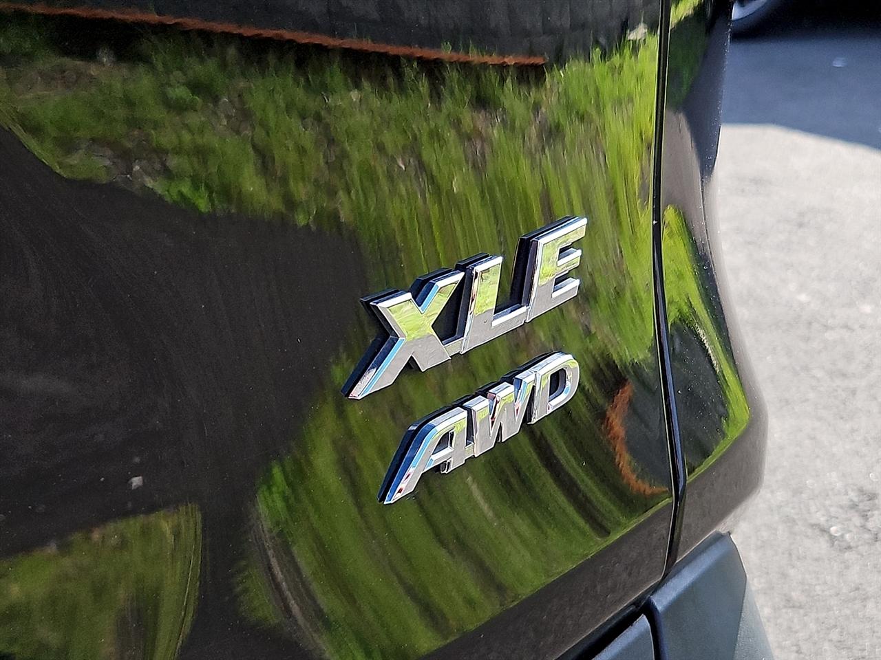 Toyota RAV4 XLE AWD (Natl) 2022