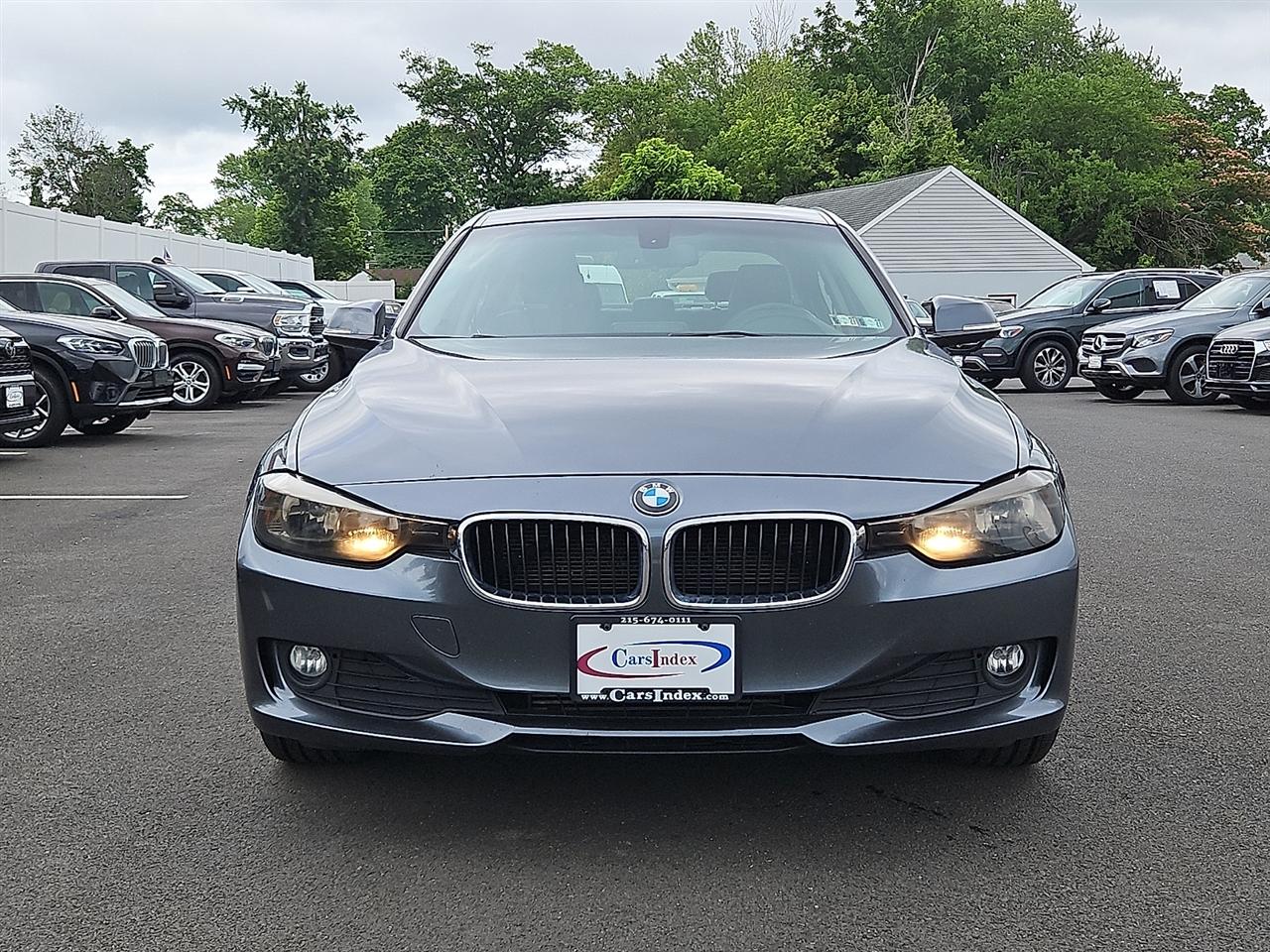 BMW 3 Series 4dr Sdn 320i xDrive AWD 2014