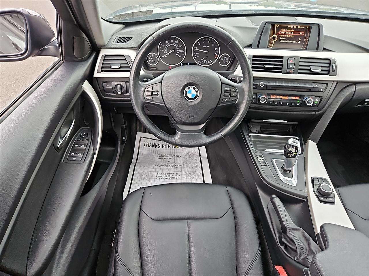 BMW 3 Series 4dr Sdn 320i xDrive AWD 2014