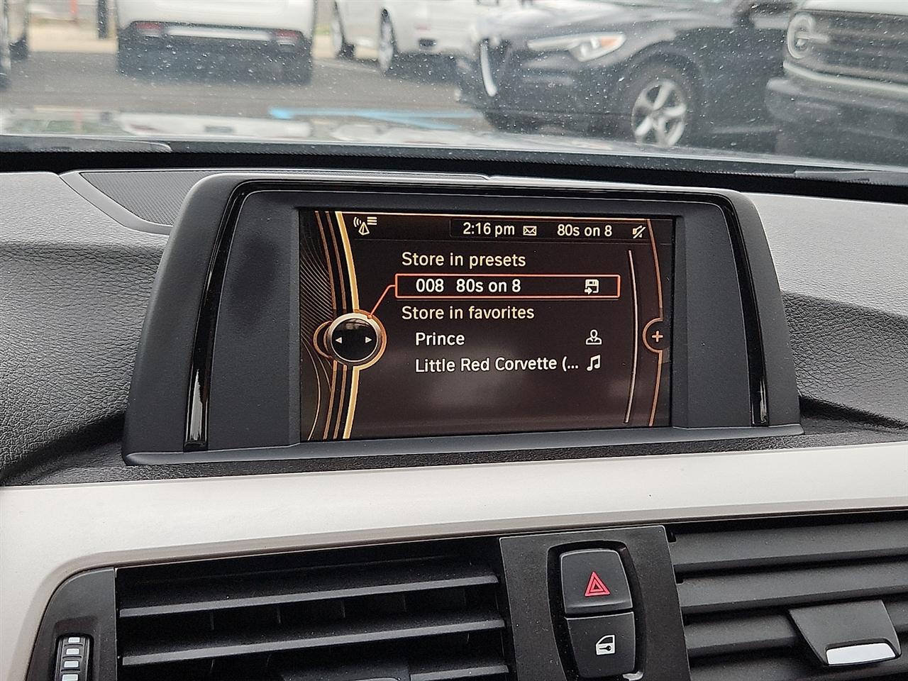 BMW 3 Series 4dr Sdn 320i xDrive AWD 2014