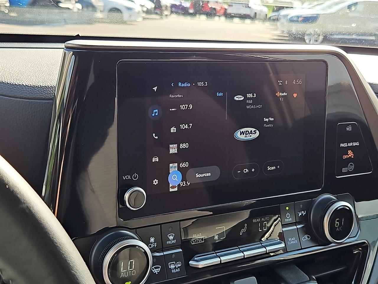 Toyota Highlander Platinum AWD (Natl) 2025