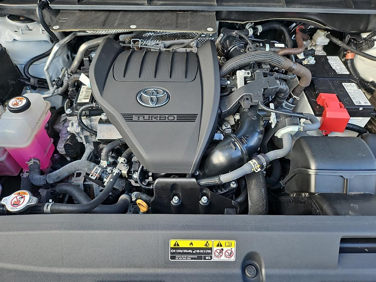 Toyota Highlander Platinum AWD (Natl) 2025