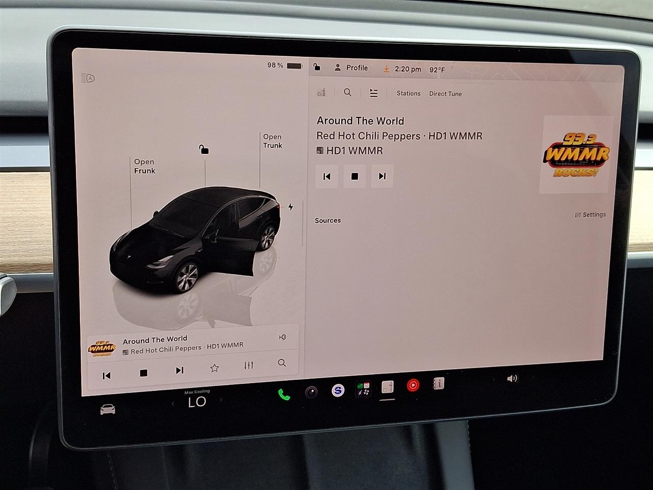 Tesla Model Y  2023