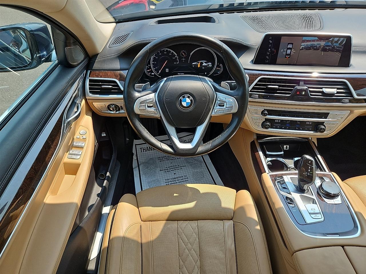 BMW 7 Series 750i xDrive Sedan 2017