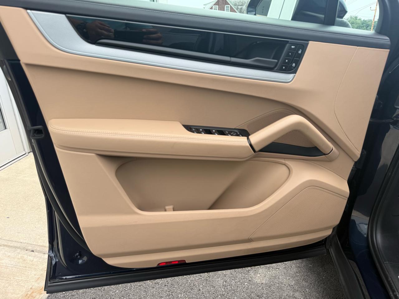 Porsche Cayenne Coupe AWD 2024