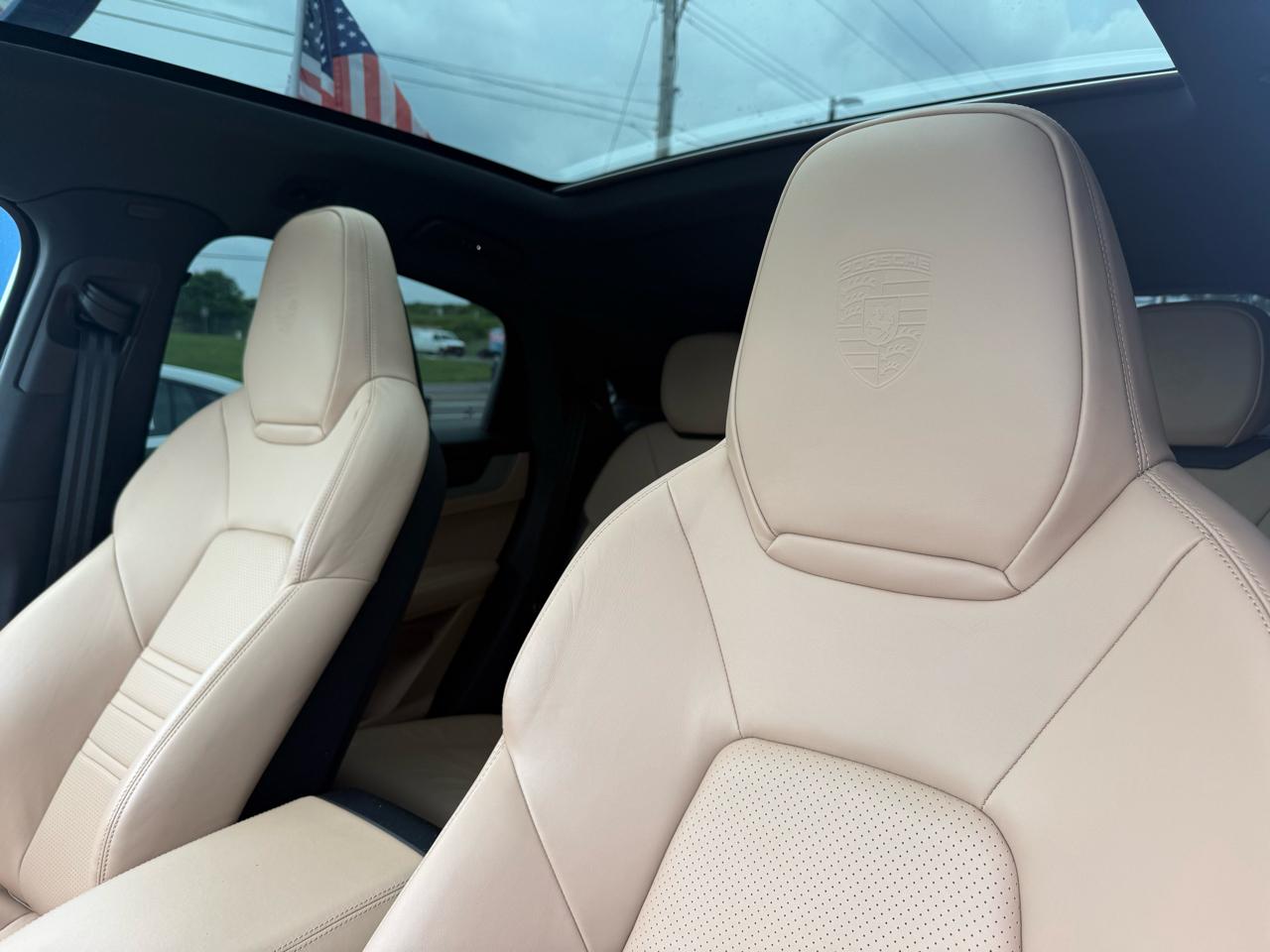 Porsche Cayenne Coupe AWD 2024