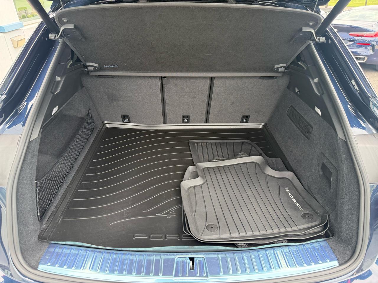 Porsche Cayenne Coupe AWD 2024