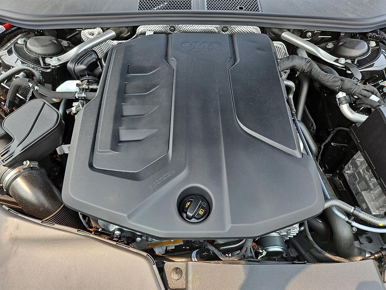 Audi A5 Premium Plus 2.0 TFSI quattro 2025