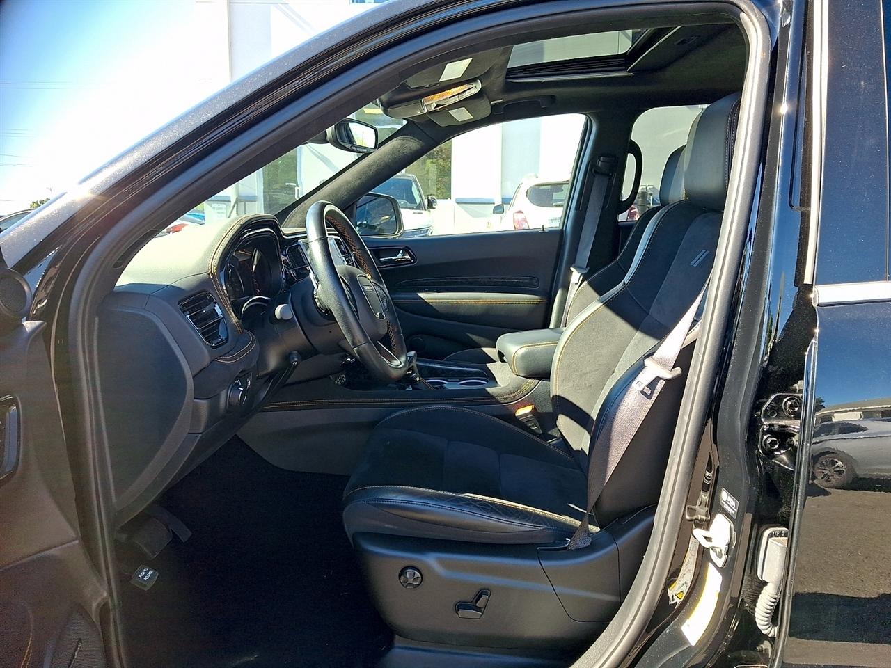 Dodge Durango Hemi Orange AWD 2023