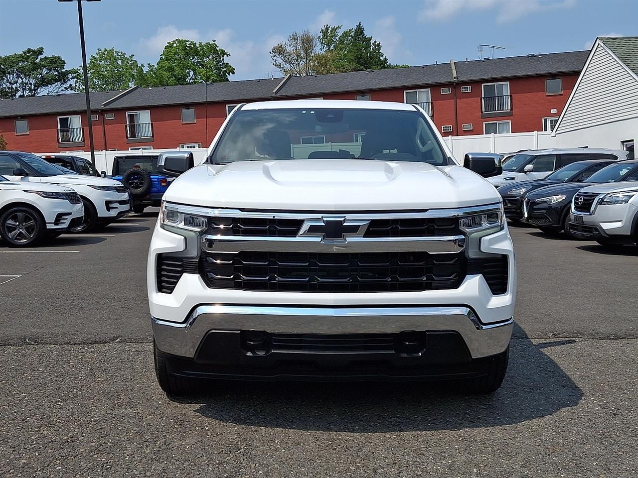 Chevrolet Silverado 1500 4WD Crew Cab 147" LT w/2FL 2024