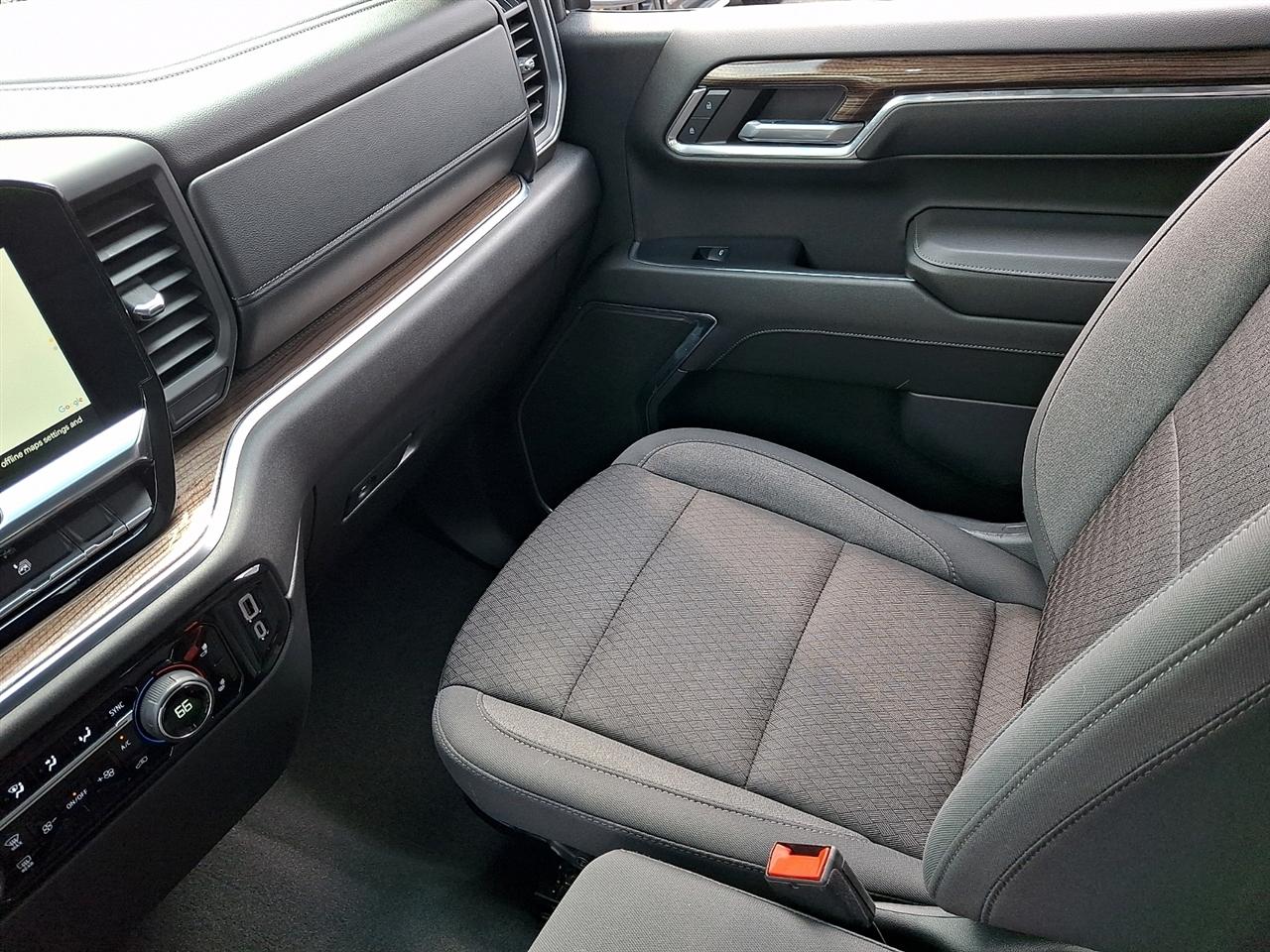 Chevrolet Silverado 1500 4WD Crew Cab 147" LT w/2FL 2024