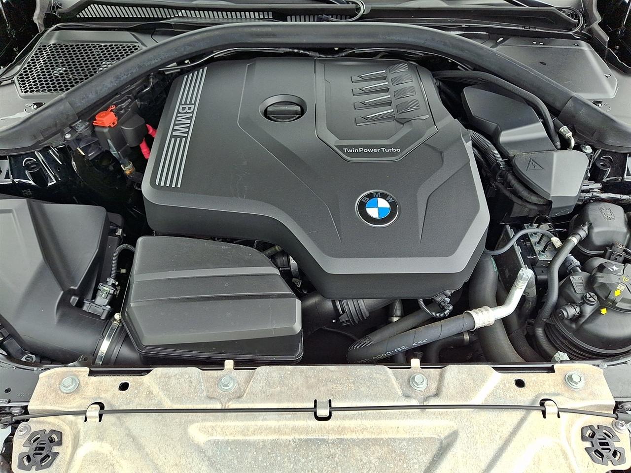 BMW 3 Series 330i xDrive Sedan 2023