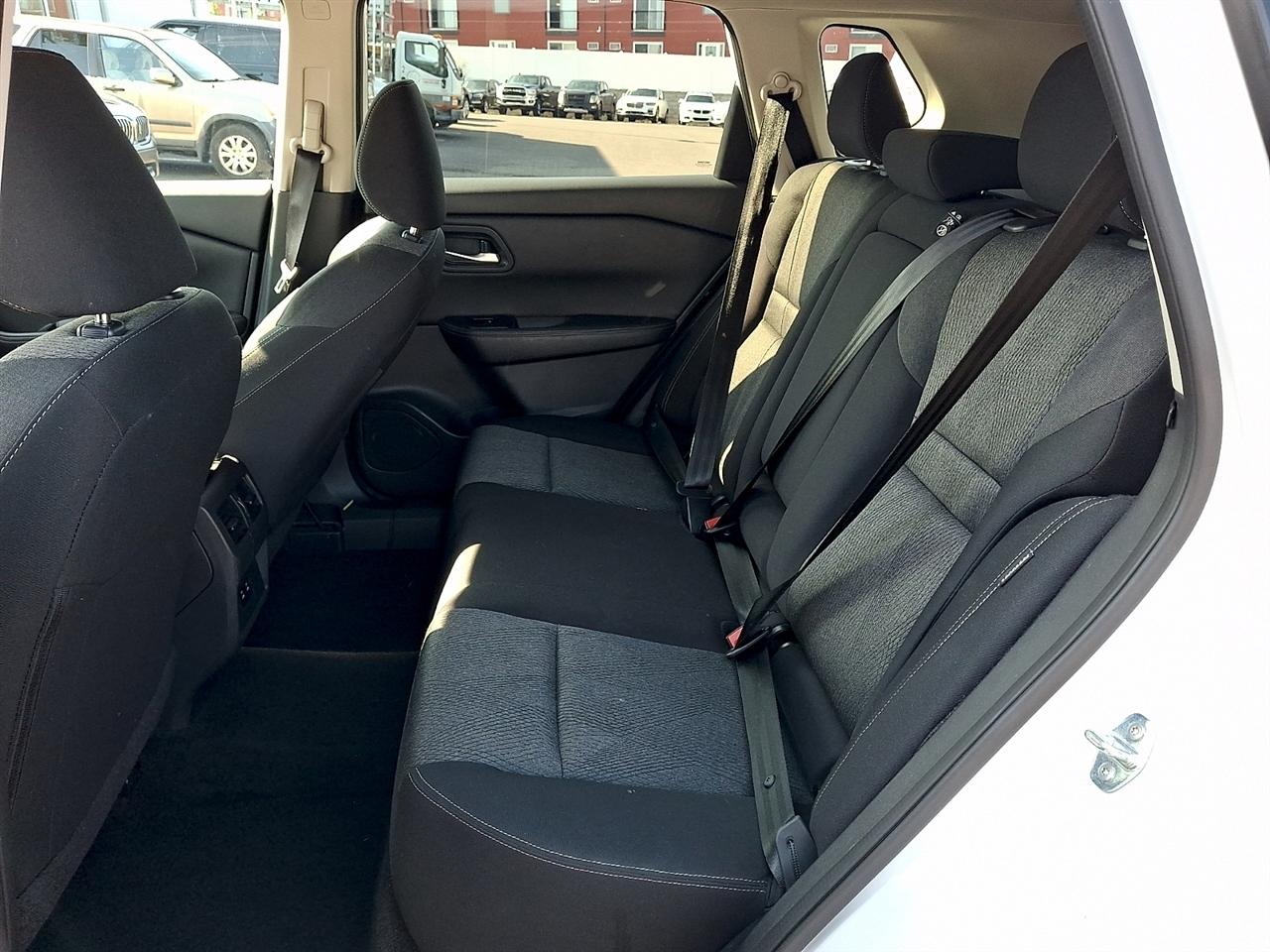 Nissan Rogue AWD SV 2024