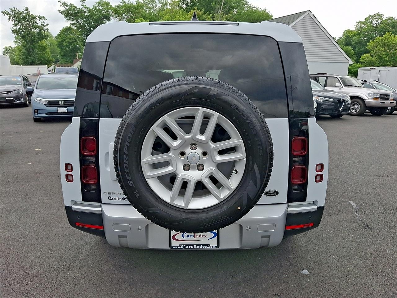 Land Rover Defender 130 S AWD 2023