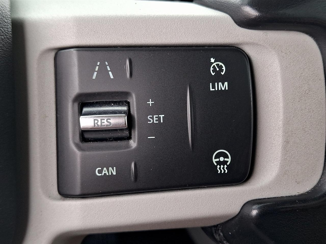 Land Rover Defender 130 S AWD 2023