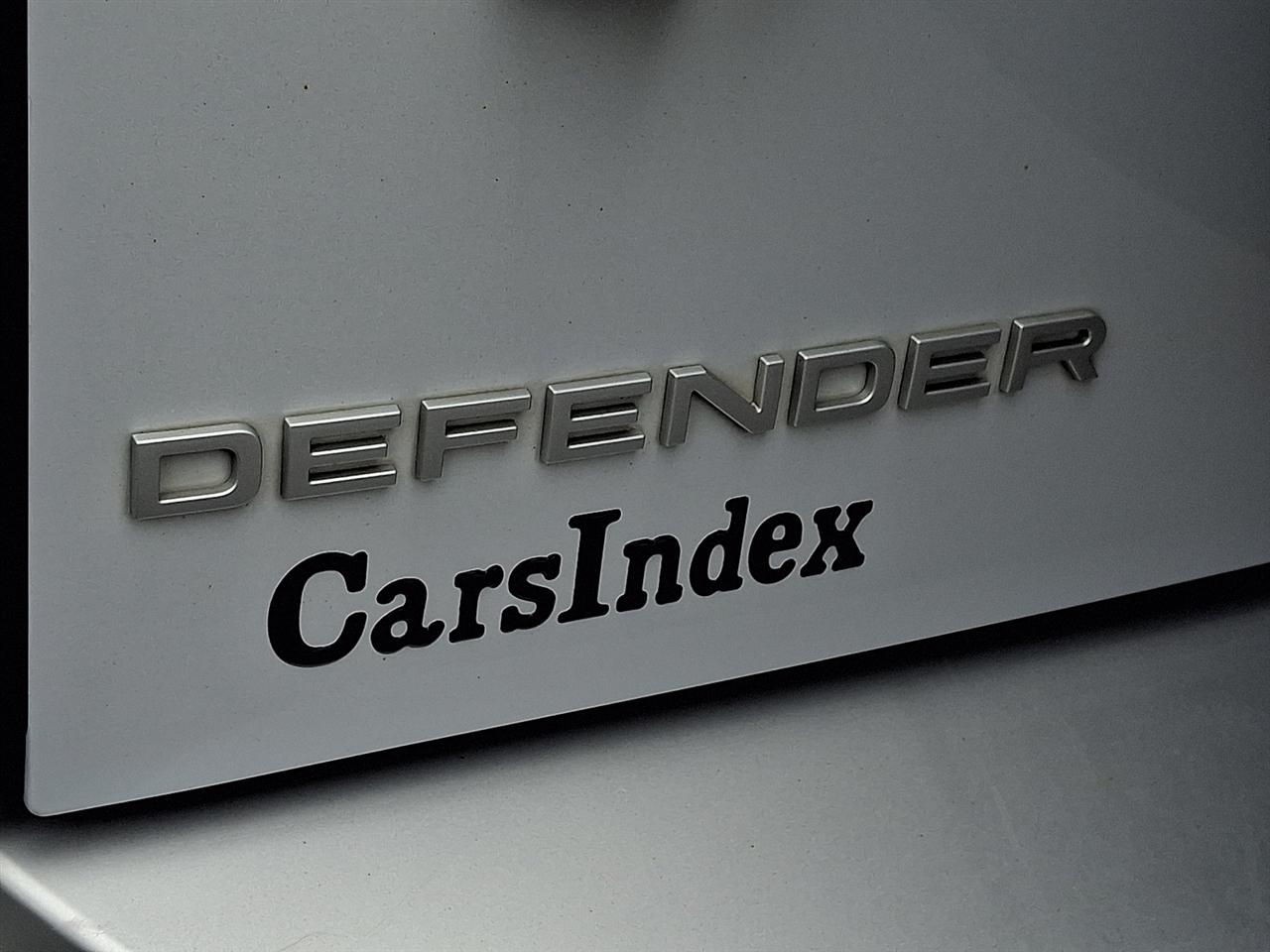 Land Rover Defender 130 S AWD 2023