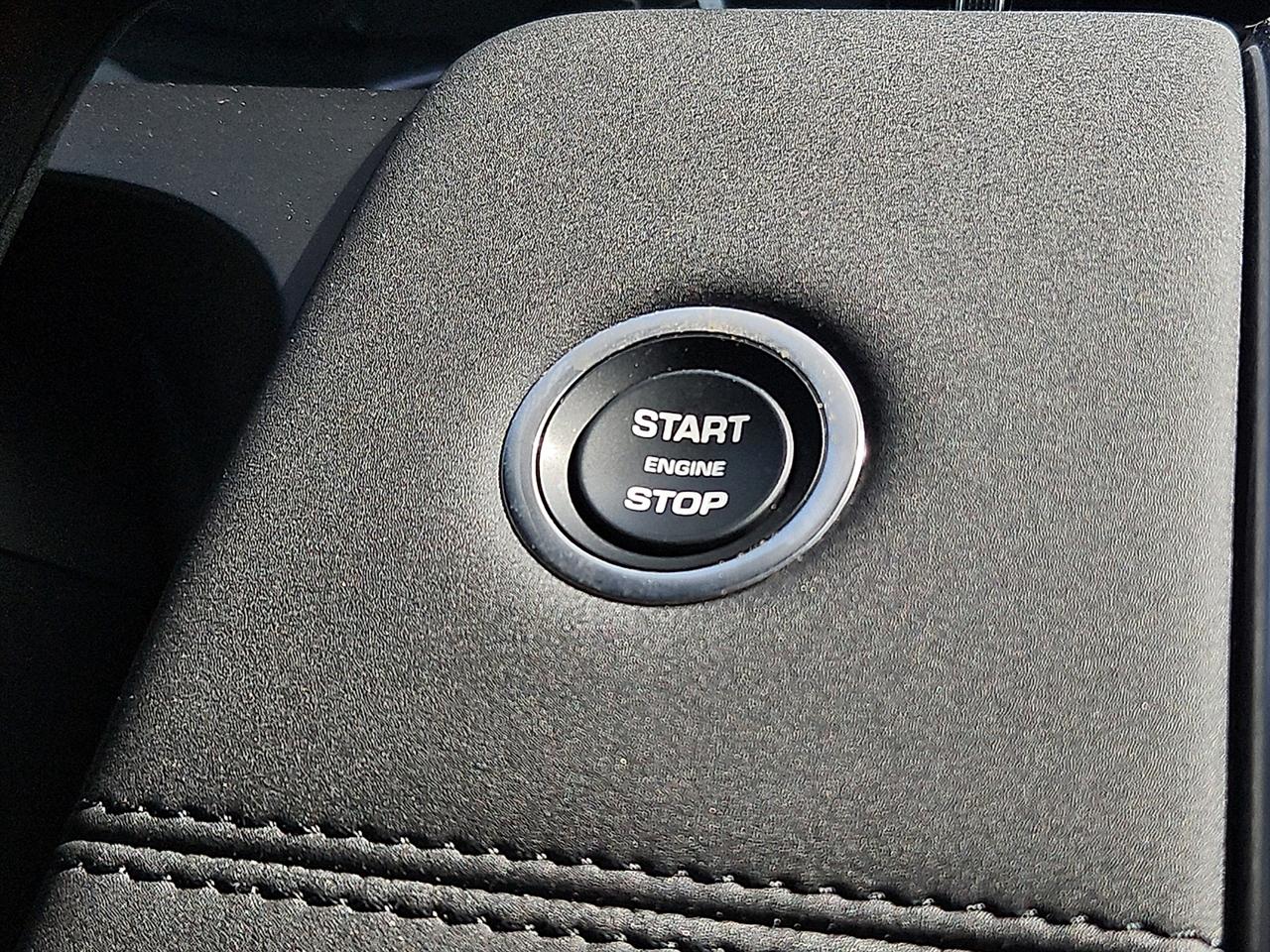 Land Rover Discovery Sport SE 4WD 2023