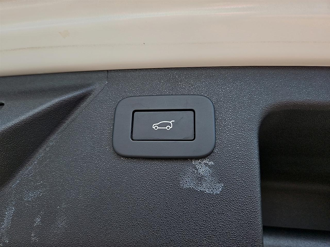 Land Rover Discovery Sport SE 4WD 2023