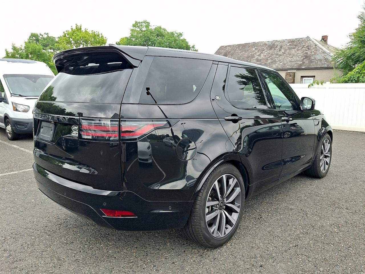 Land Rover Discovery P360 S R-Dynamic 2023