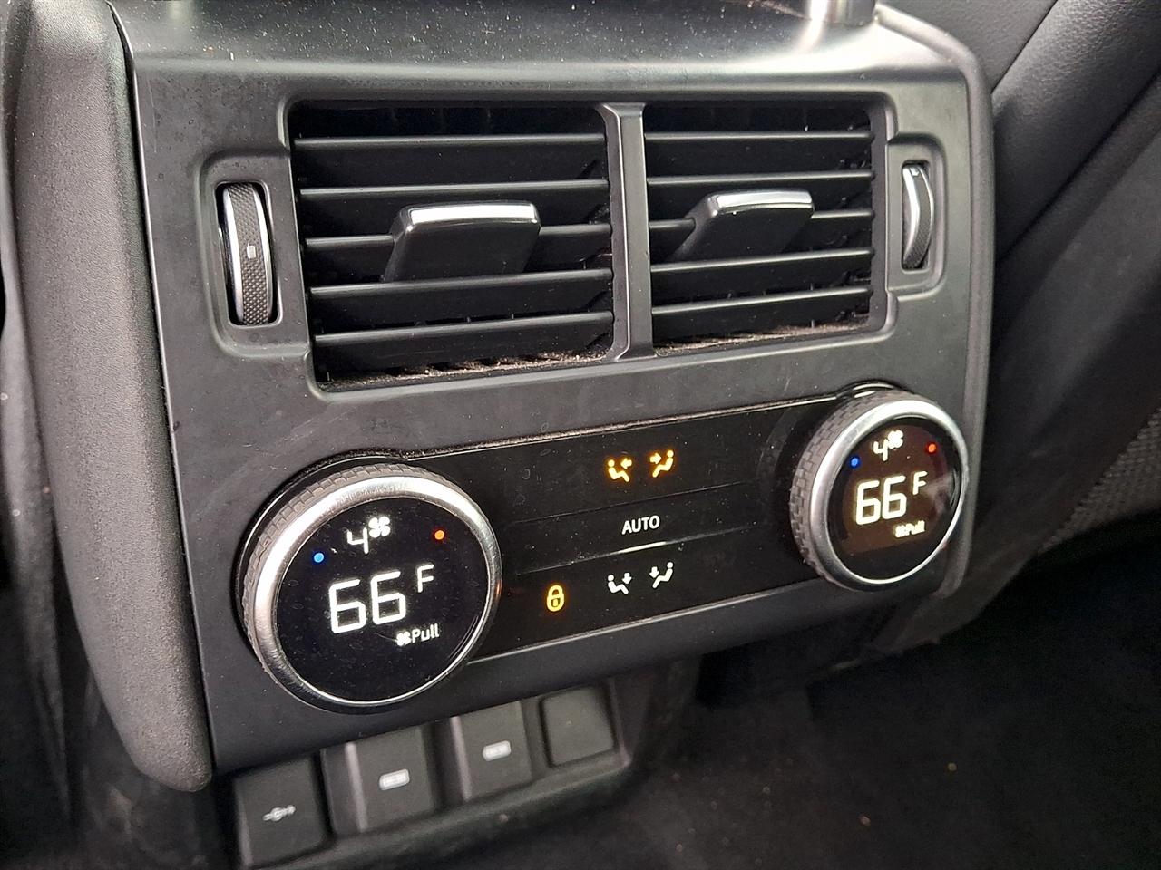 Land Rover Discovery P360 S R-Dynamic 2023