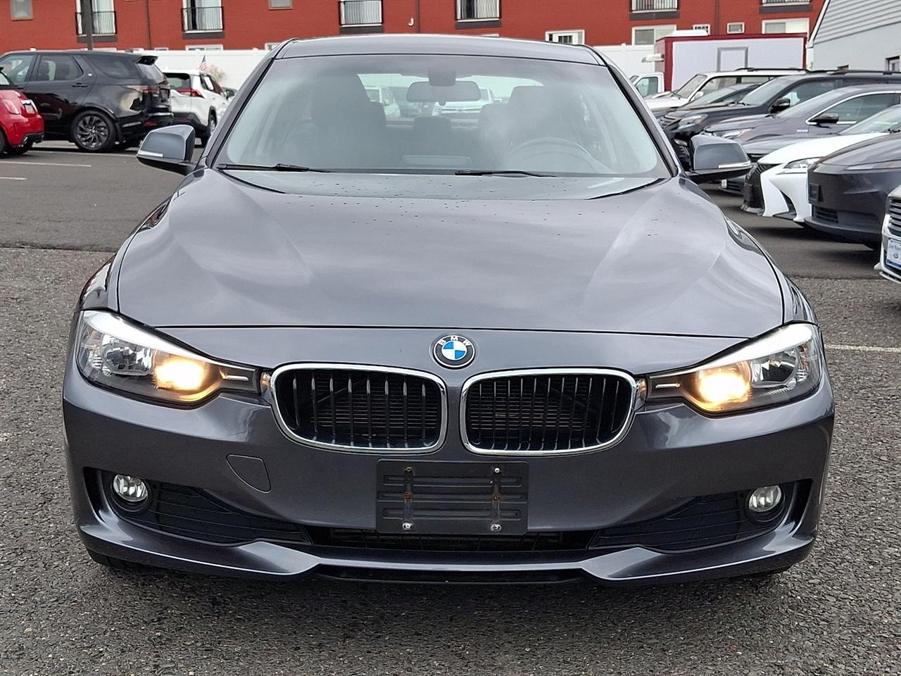 BMW 3 Series 4dr Sdn 320i xDrive AWD 2015