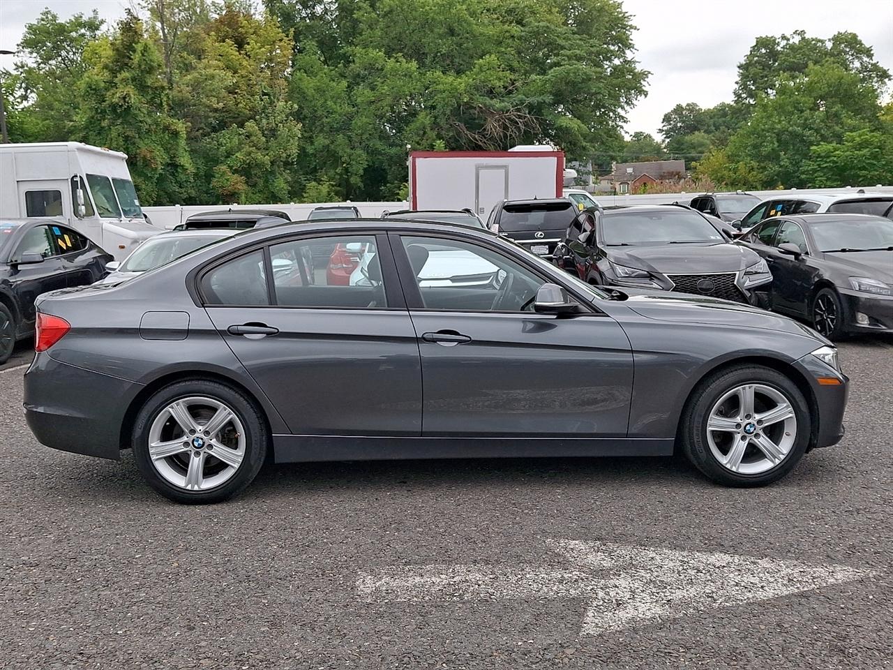 BMW 3 Series 4dr Sdn 320i xDrive AWD 2015