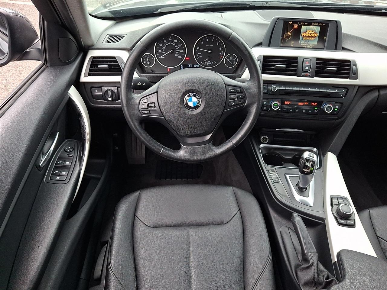 BMW 3 Series 4dr Sdn 320i xDrive AWD 2015