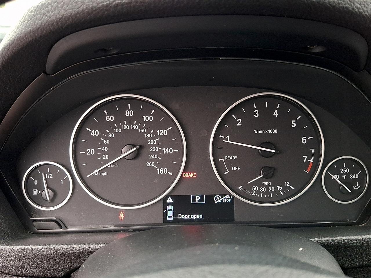 BMW 3 Series 4dr Sdn 320i xDrive AWD 2015