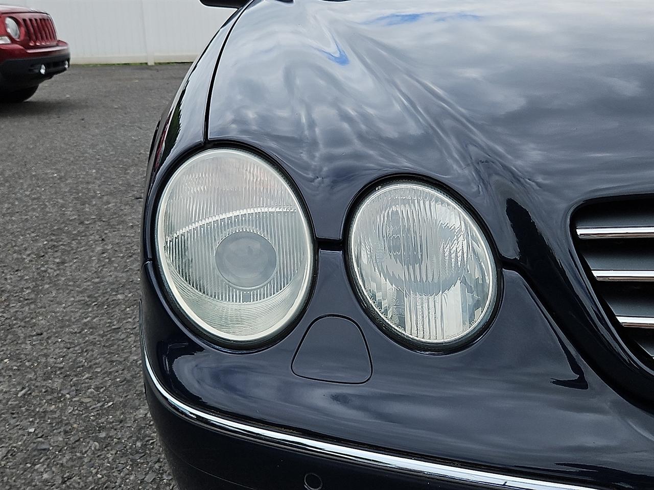 Mercedes-Benz CL-Class 2dr Cpe 5.0L 2002