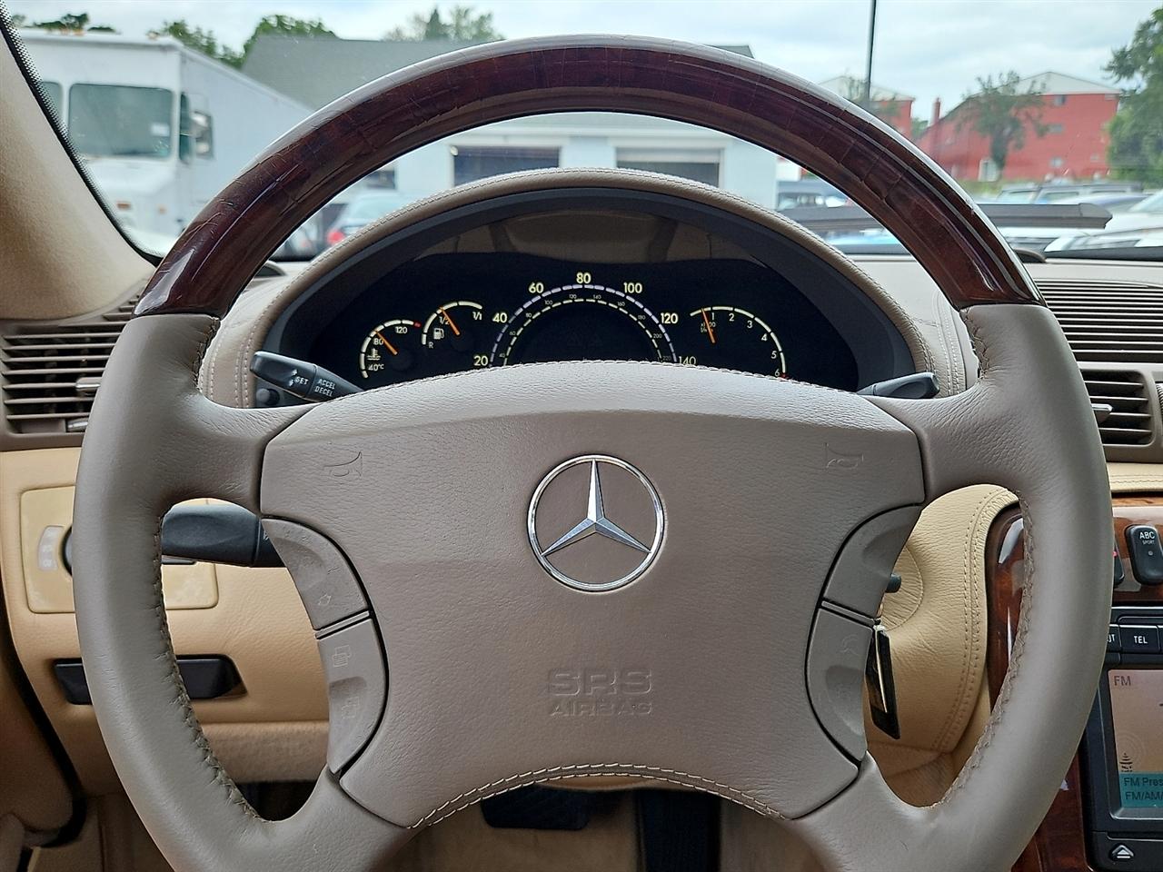 Mercedes-Benz CL-Class 2dr Cpe 5.0L 2002