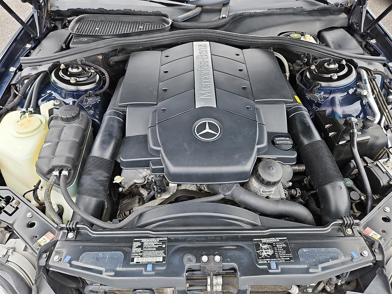 Mercedes-Benz CL-Class 2dr Cpe 5.0L 2002