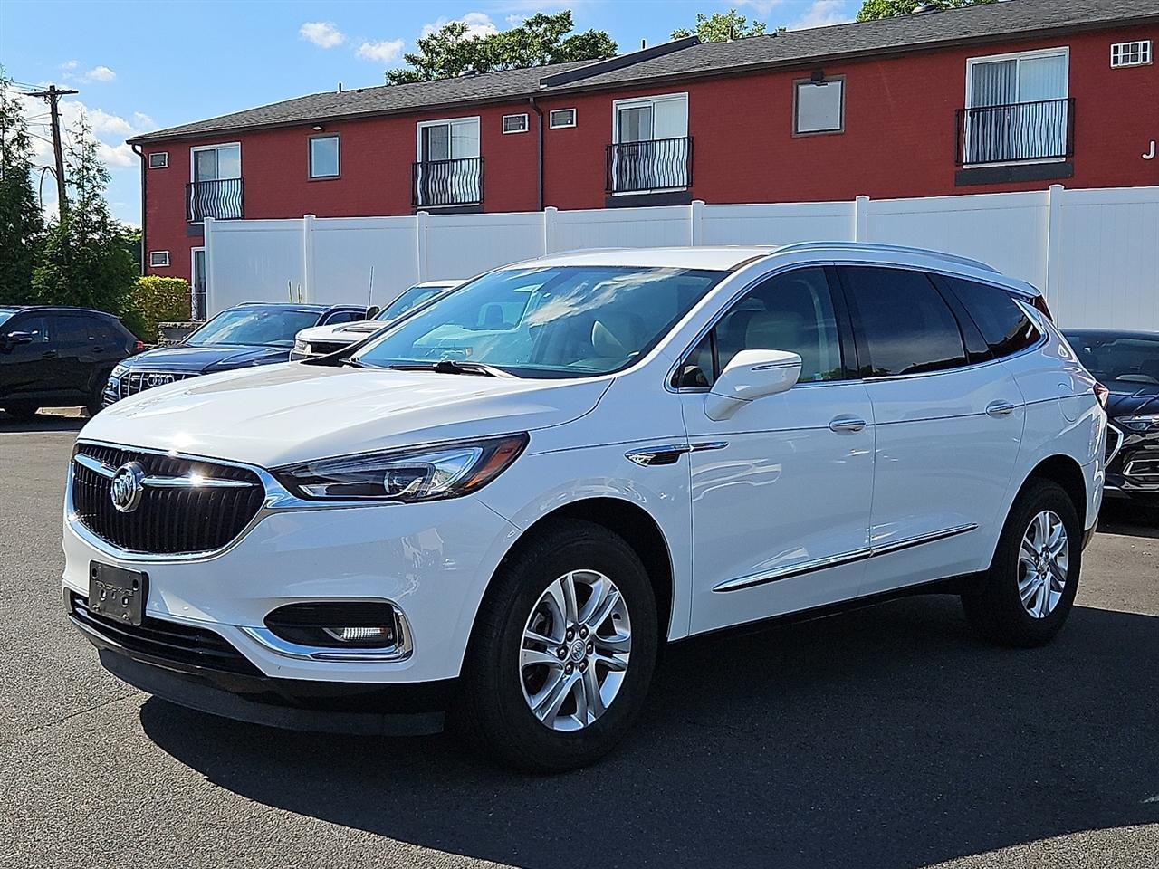 Buick Enclave FWD 4dr Essence 2019
