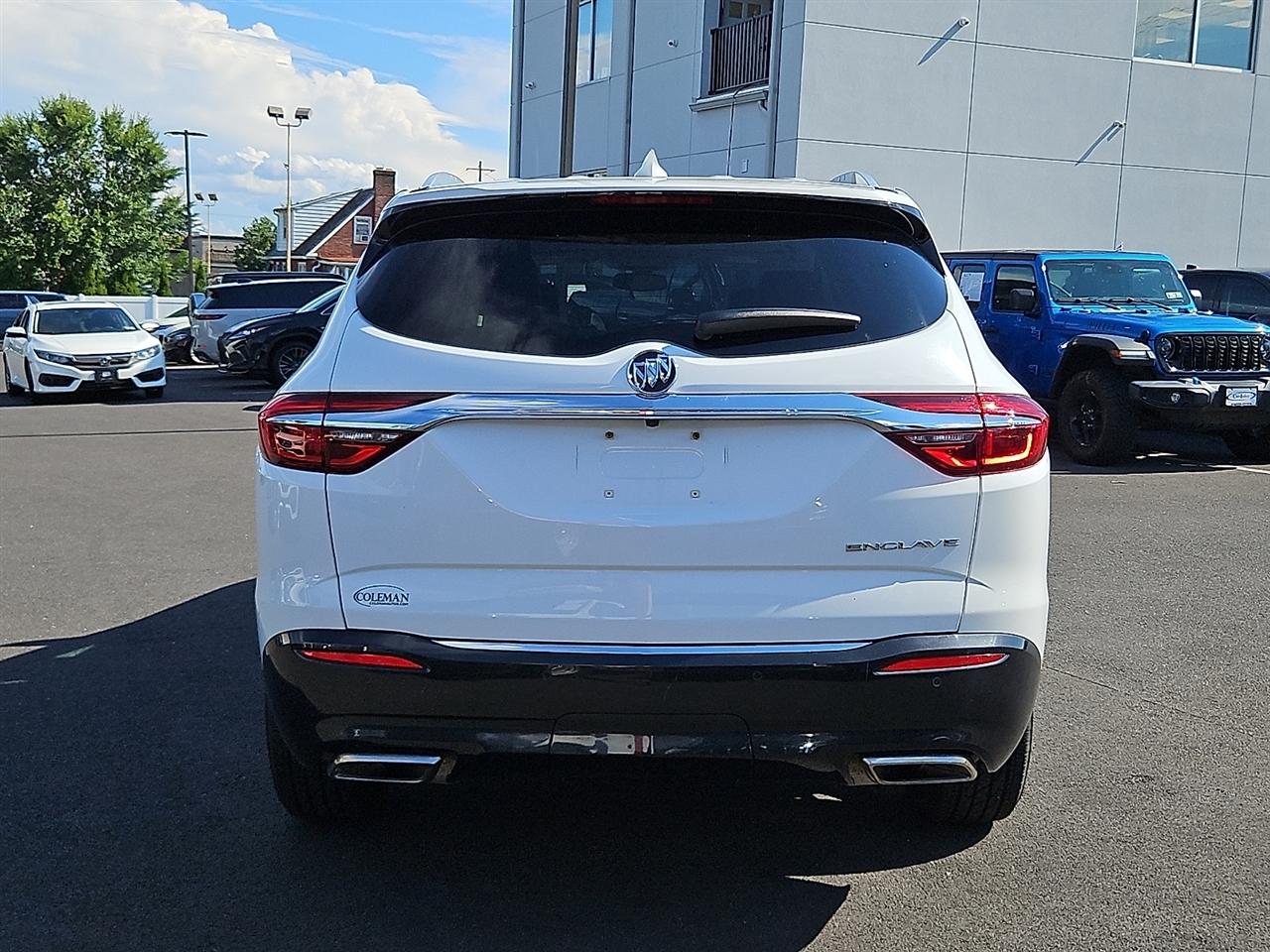 Buick Enclave FWD 4dr Essence 2019