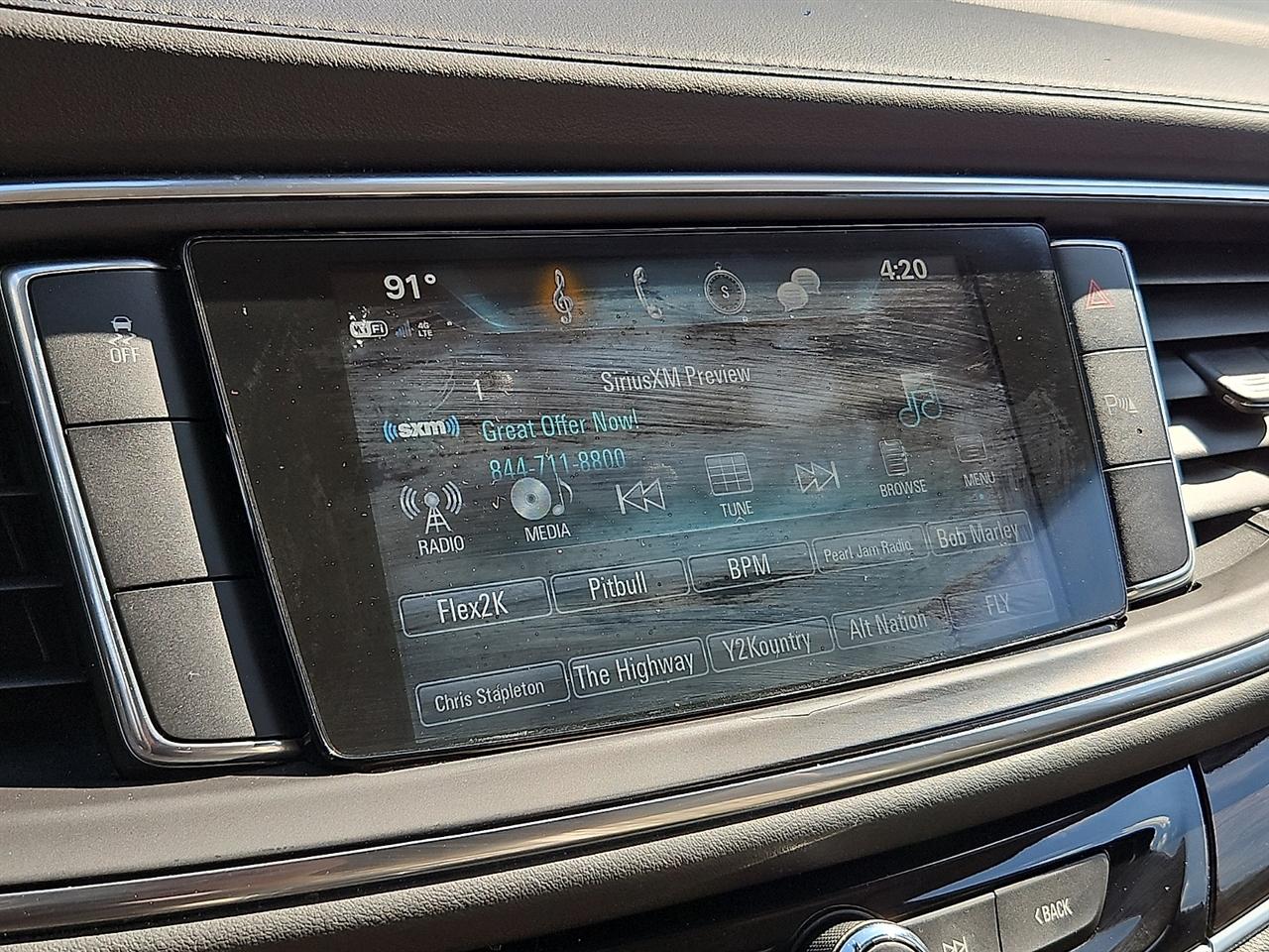 Buick Enclave FWD 4dr Essence 2019