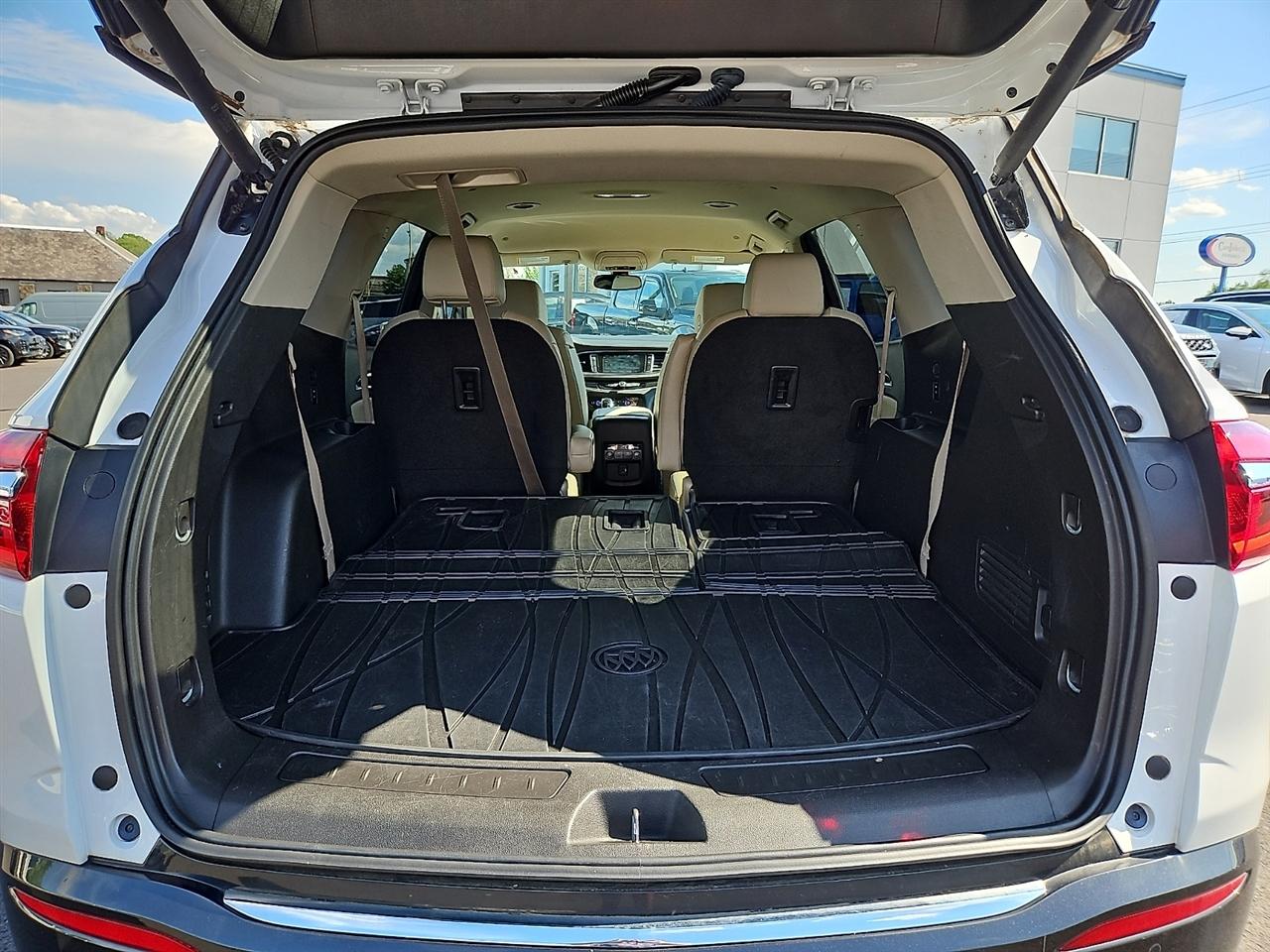 Buick Enclave FWD 4dr Essence 2019