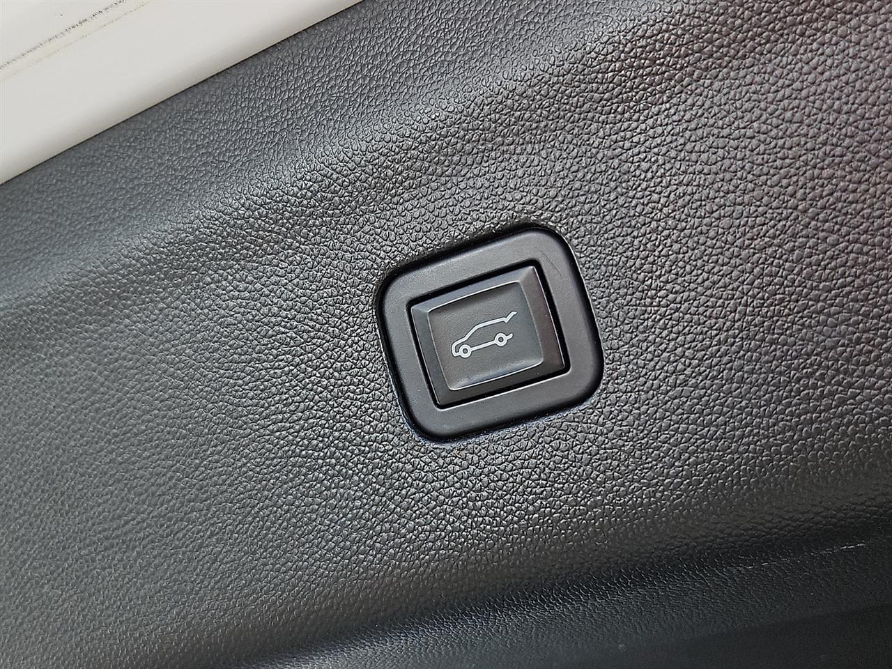 Buick Enclave FWD 4dr Essence 2019