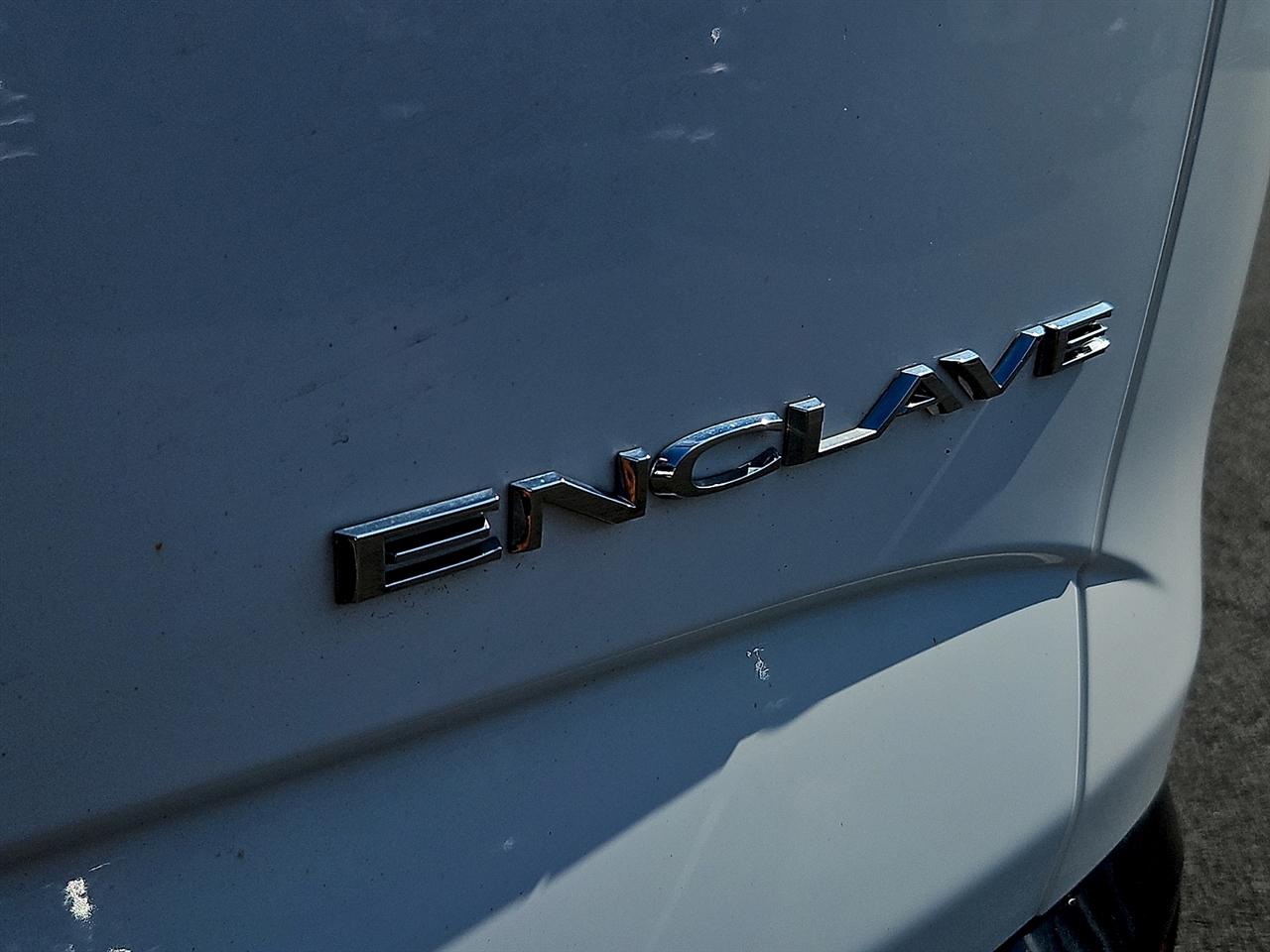 Buick Enclave FWD 4dr Essence 2019