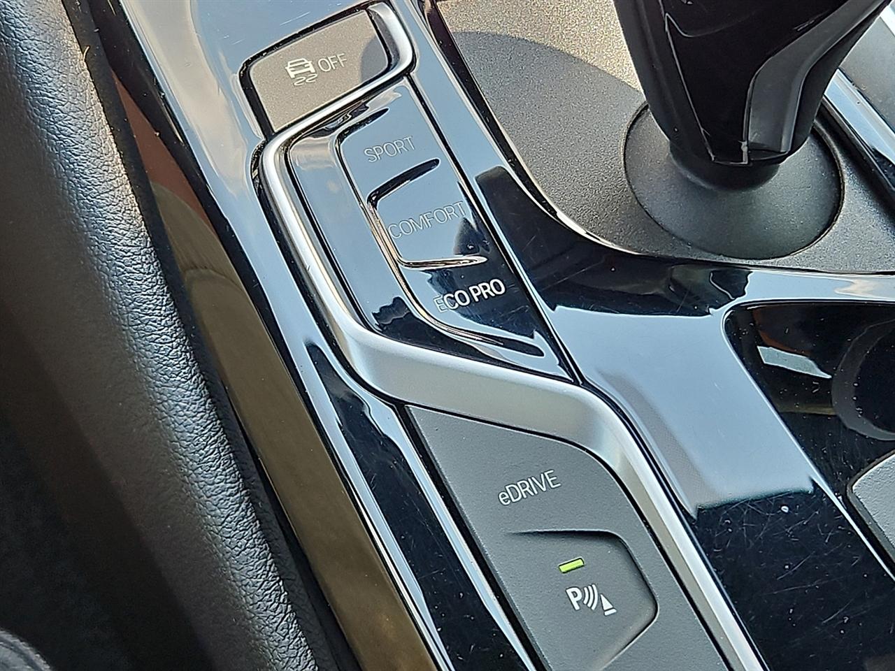 BMW 5 Series 530e iPerformance Plug-In Hybrid 2019