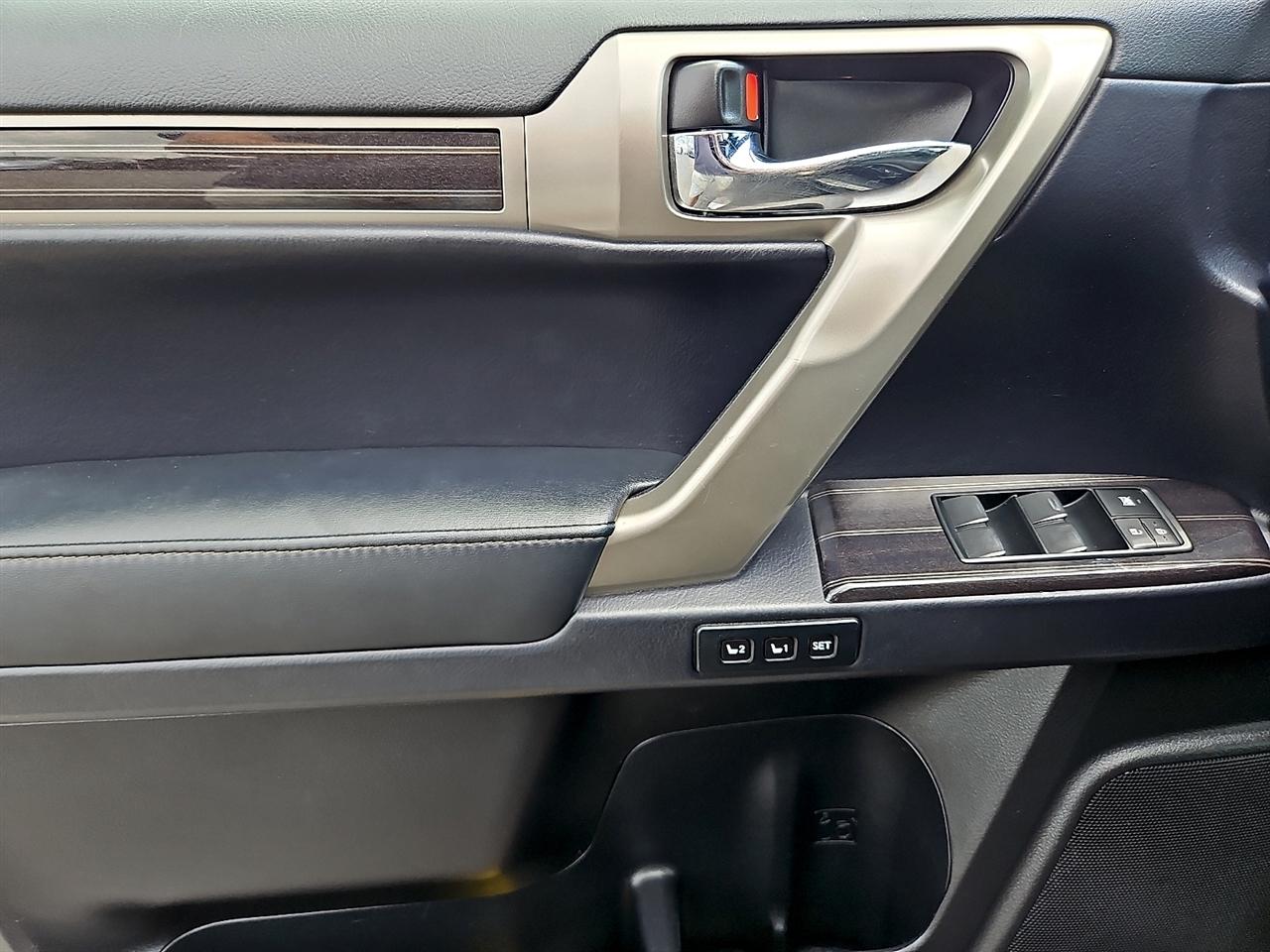 Lexus GX GX 460 Premium 4WD 2020