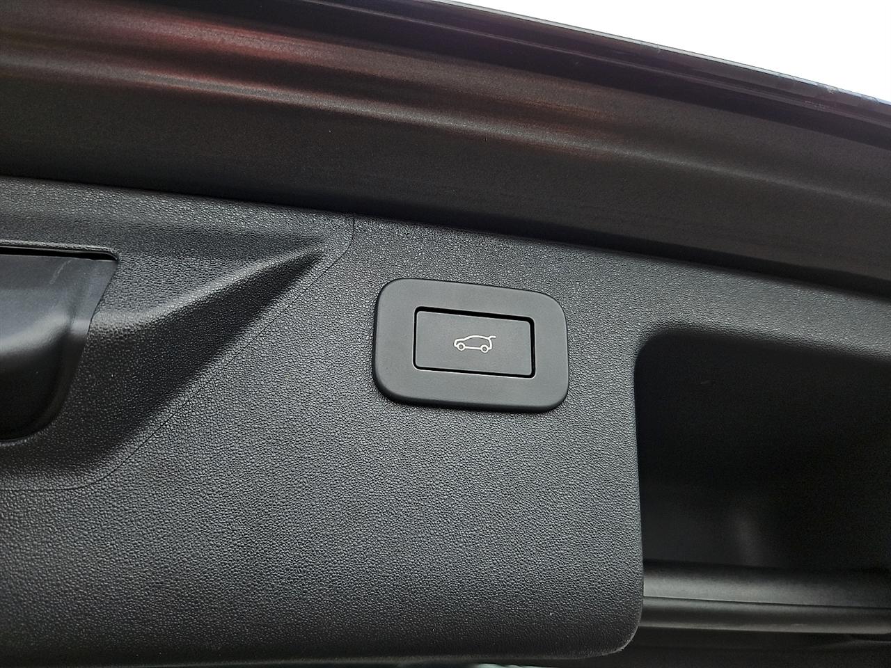 Land Rover Discovery Sport S 4WD 2025
