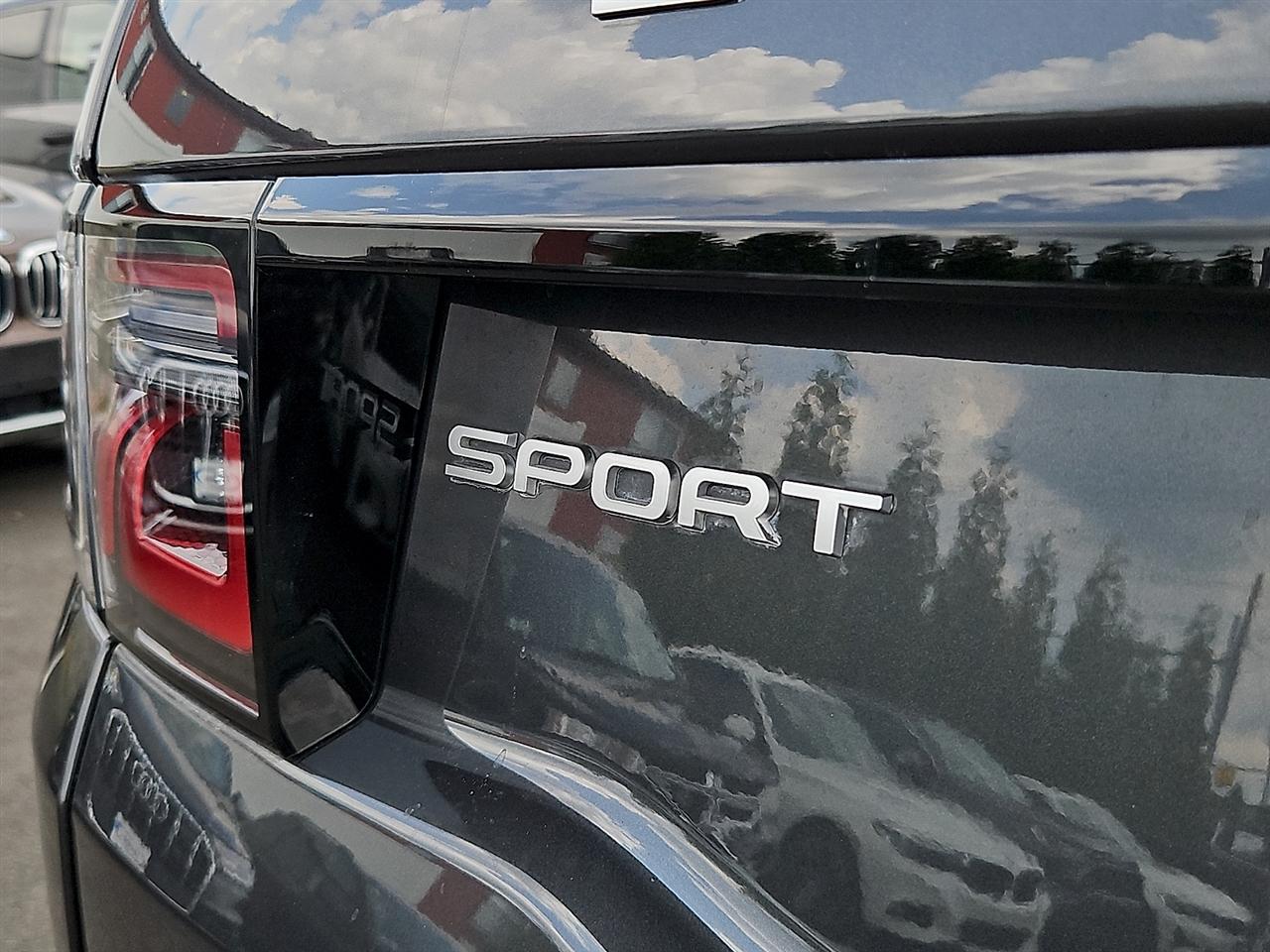 Land Rover Discovery Sport S 4WD 2025