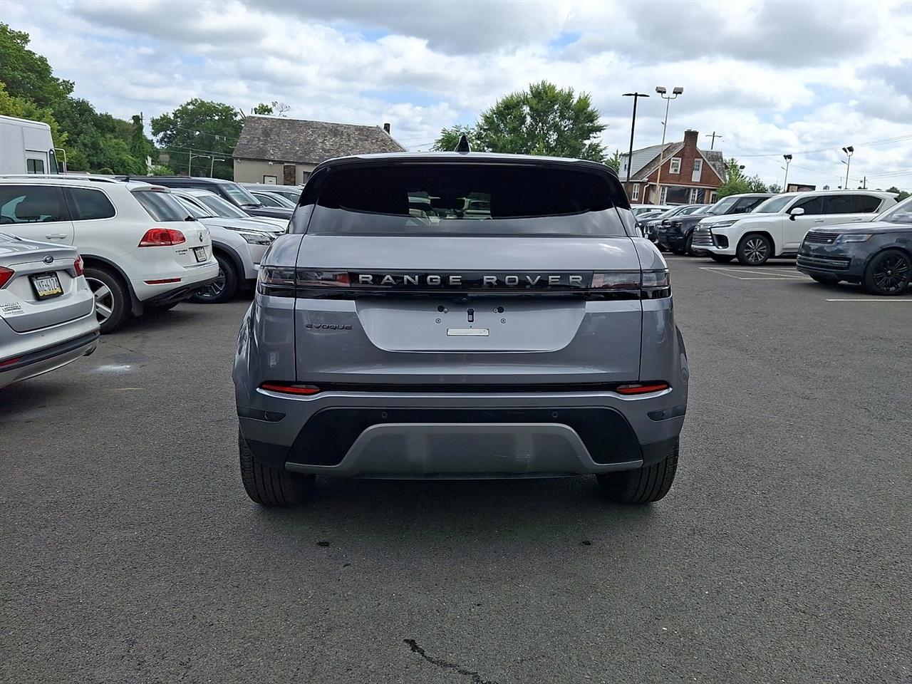 Land Rover Range Rover Evoque Core S AWD 2025
