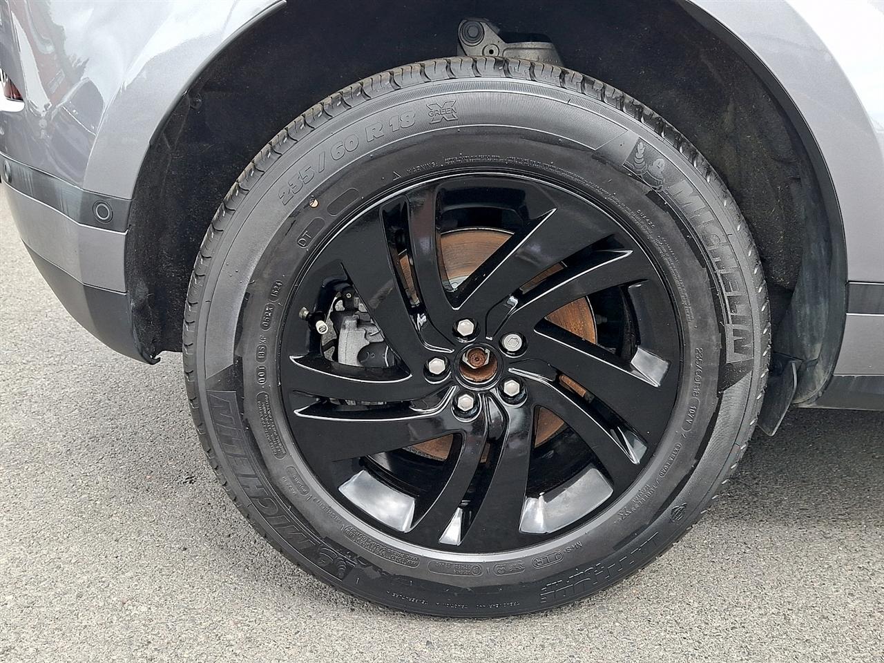 Land Rover Range Rover Evoque Core S AWD 2025
