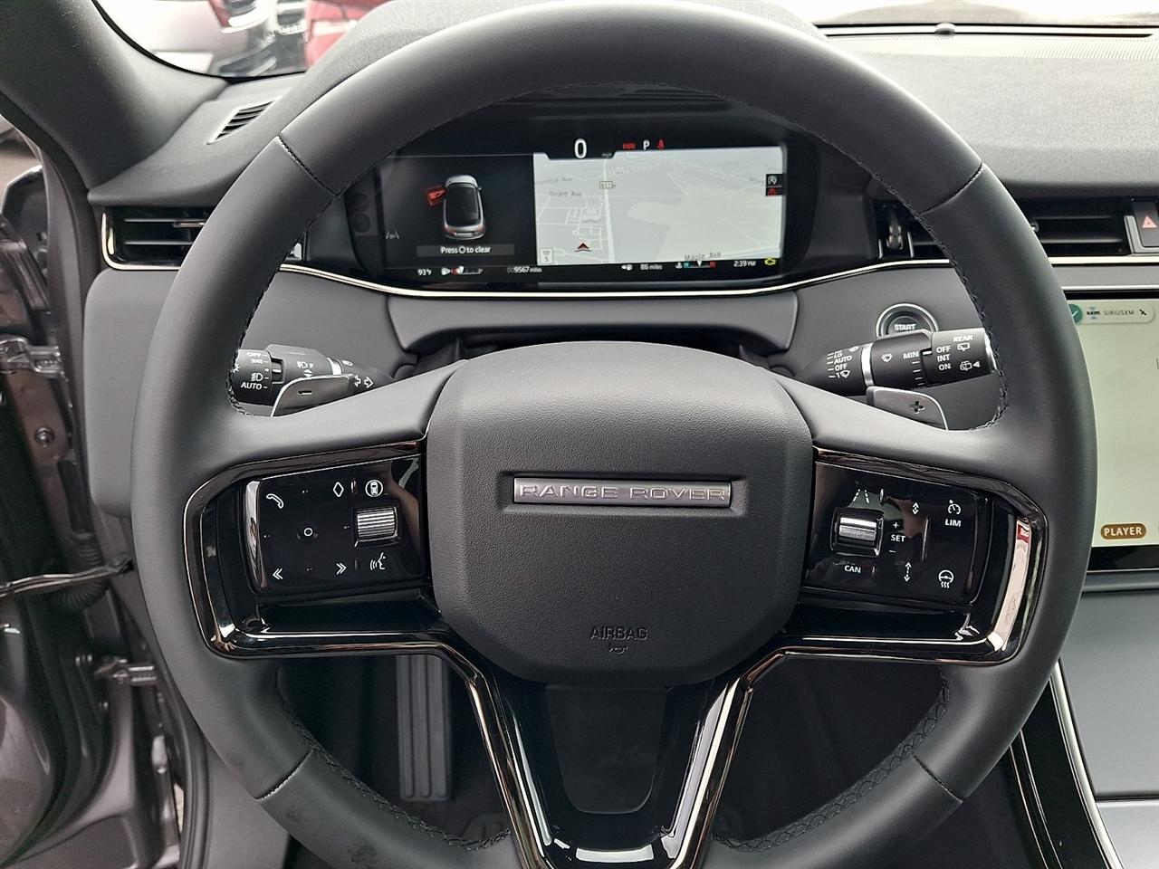 Land Rover Range Rover Evoque Core S AWD 2025