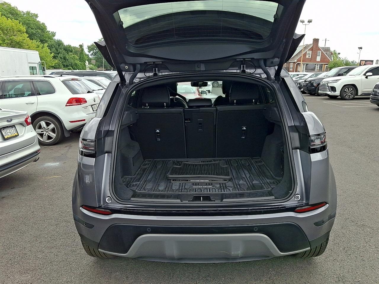 Land Rover Range Rover Evoque Core S AWD 2025