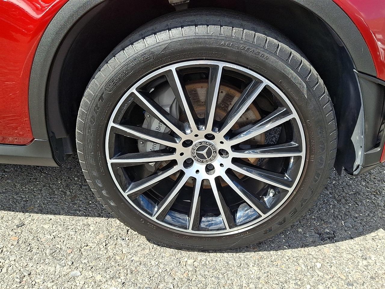 Mercedes-Benz GLC GLC 300 4MATIC Coupe 2023