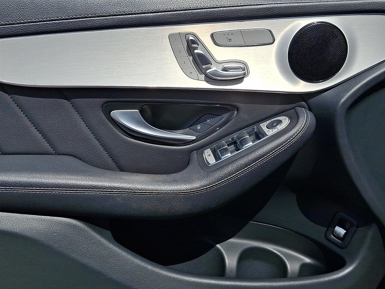 Mercedes-Benz GLC GLC 300 4MATIC Coupe 2023