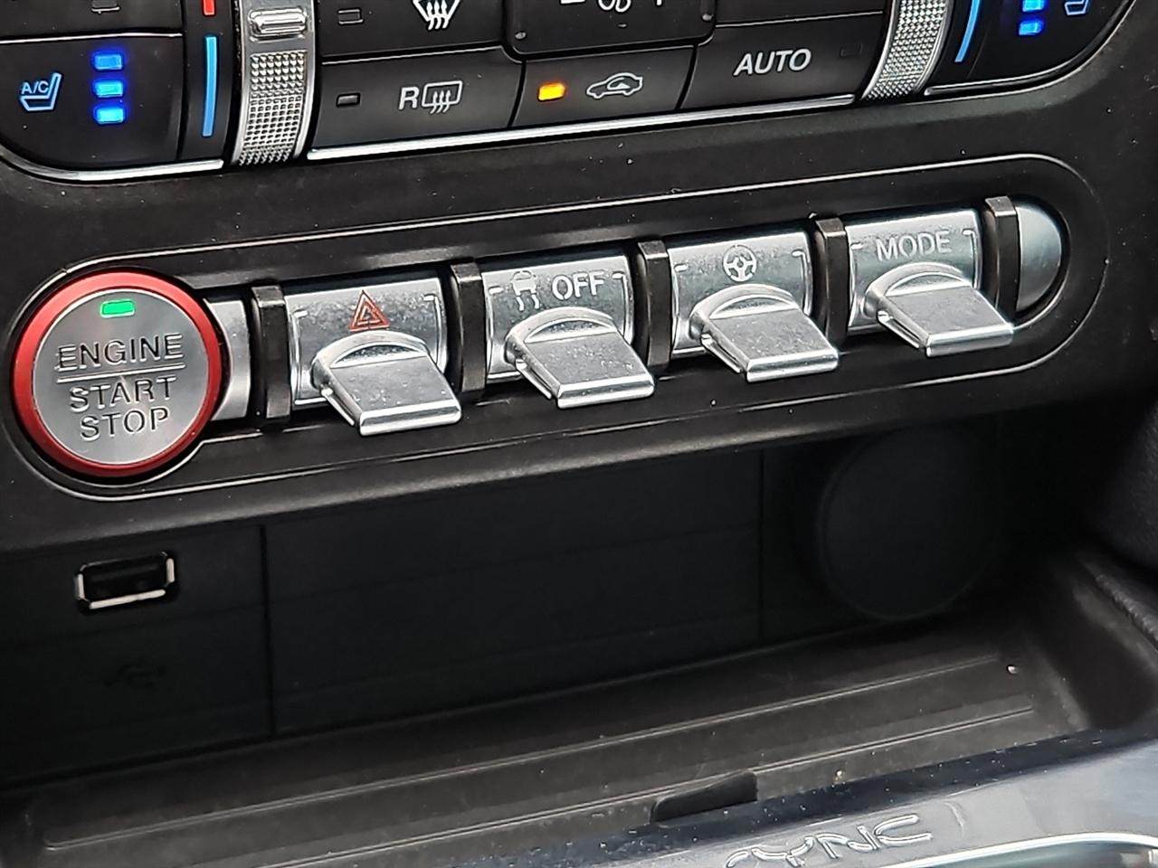 Ford Mustang Mach 1 Fastback 2021