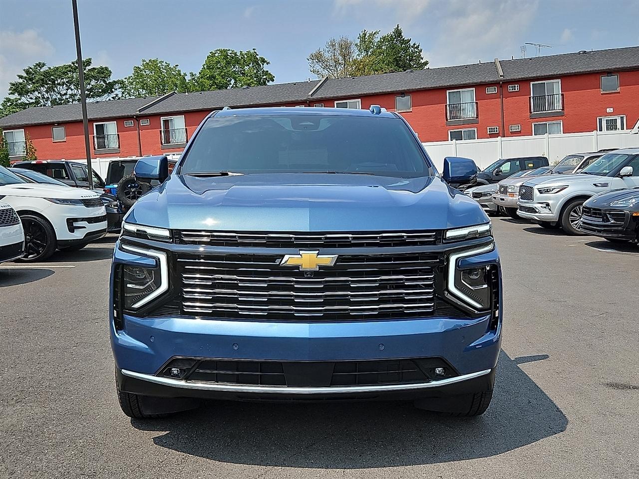 Chevrolet Tahoe 2WD 4dr High Country 2025